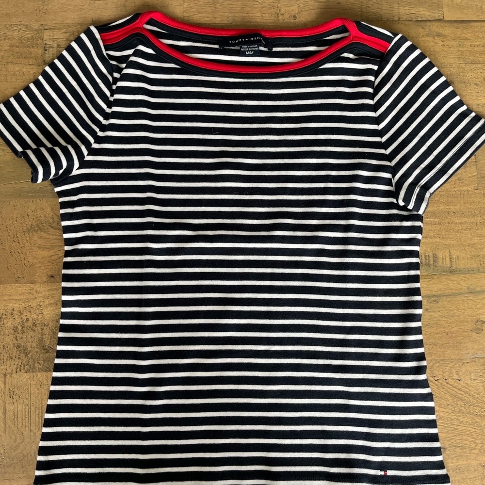 Basic Tommy Hilfiger stripe tee